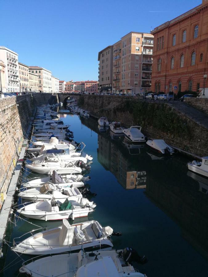 Casa L'Abbraccio Appartement Livorno Buitenkant foto